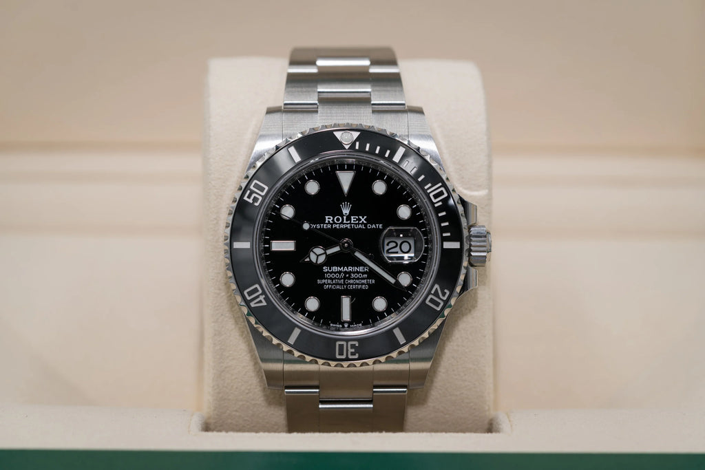 Rolex Submariner 126610LN - Watches