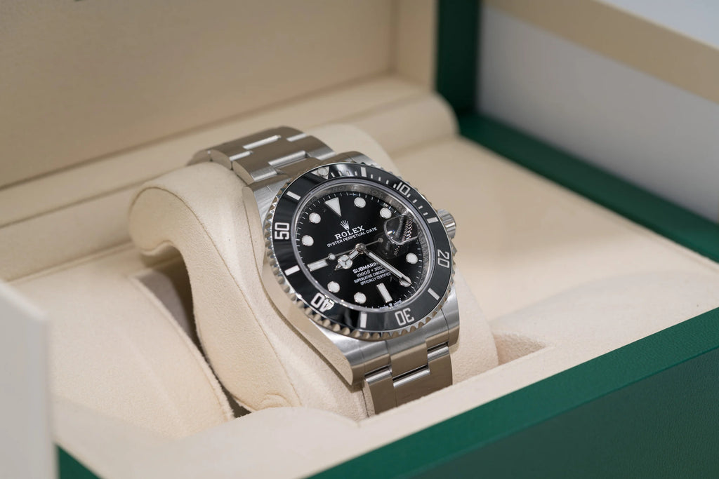 Rolex Submariner 126610LN - Watches