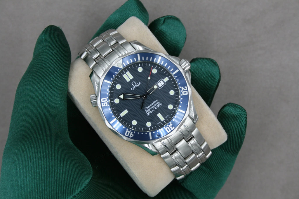 Omega Seamaster Goldeneye - Watches