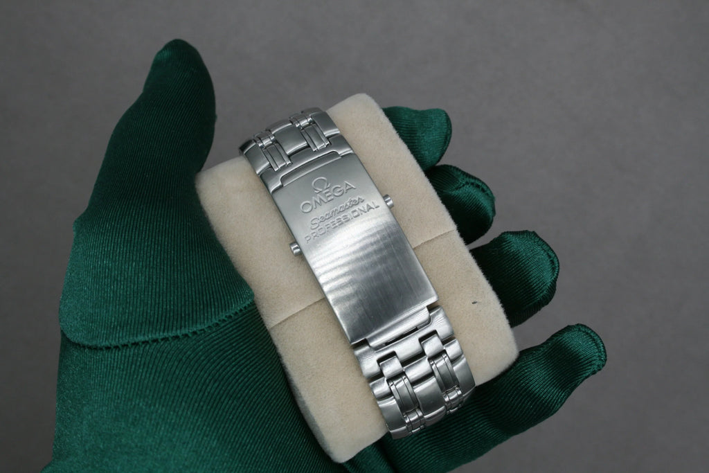 Omega Seamaster Goldeneye - Watches