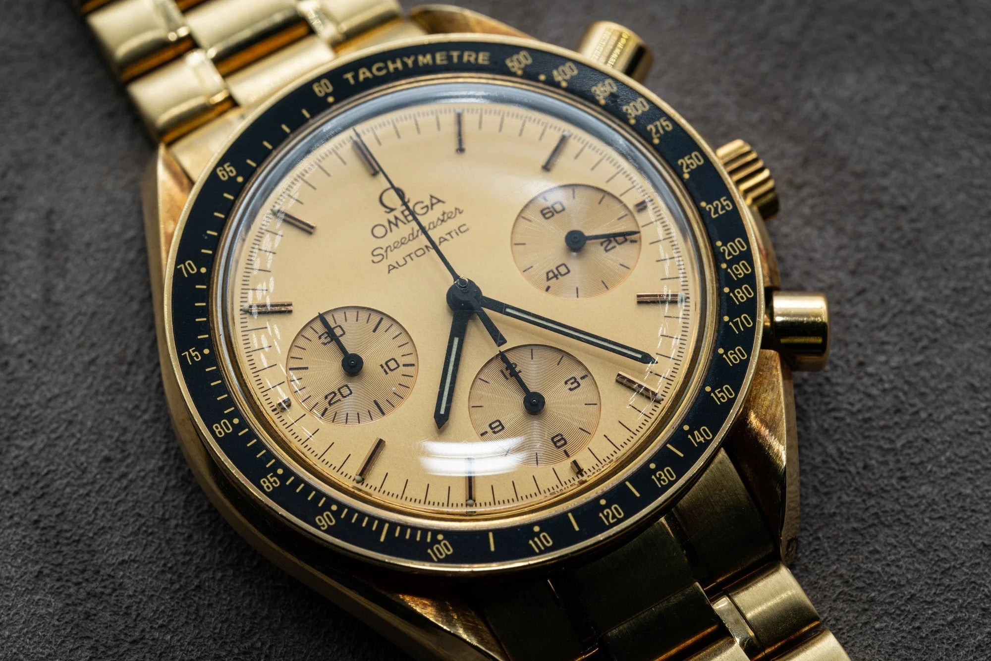 Omega Speedmaster Reduced Gold Arev Co