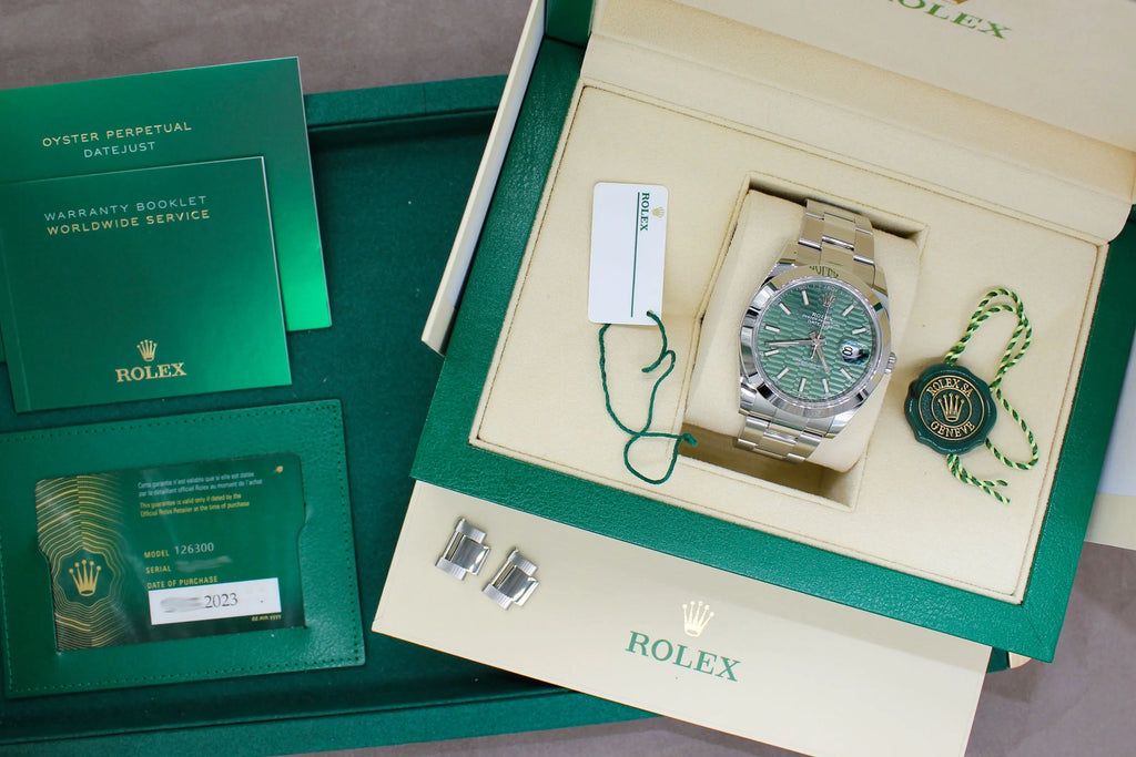 Rolex Datejust 126300 Green Motif Dial
