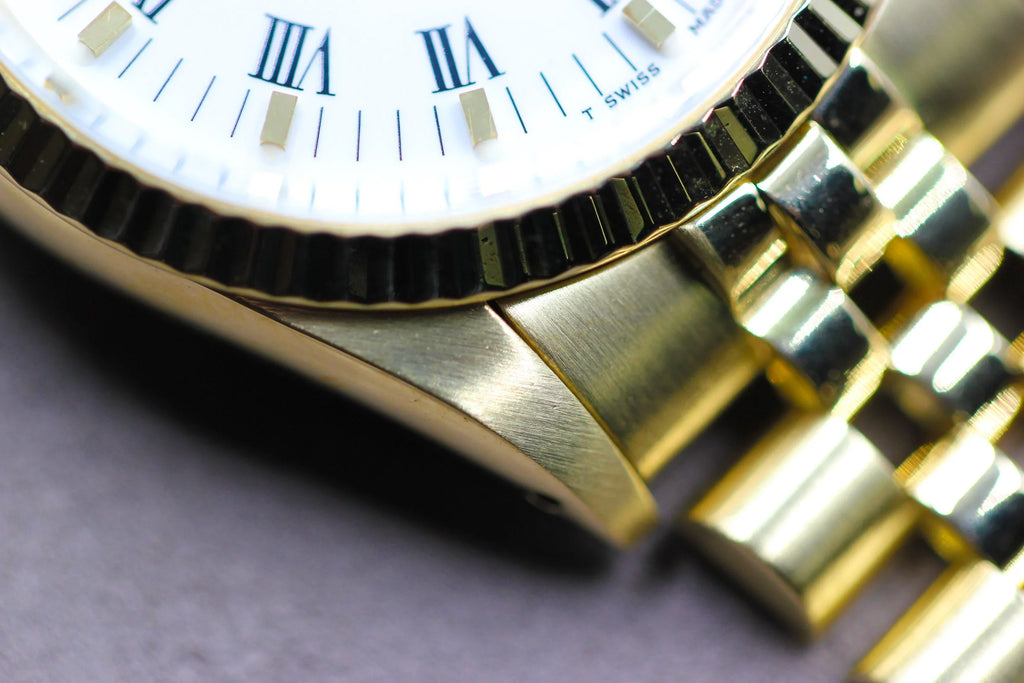 Rolex Oyster Perpetual Date 15037 14K Gold