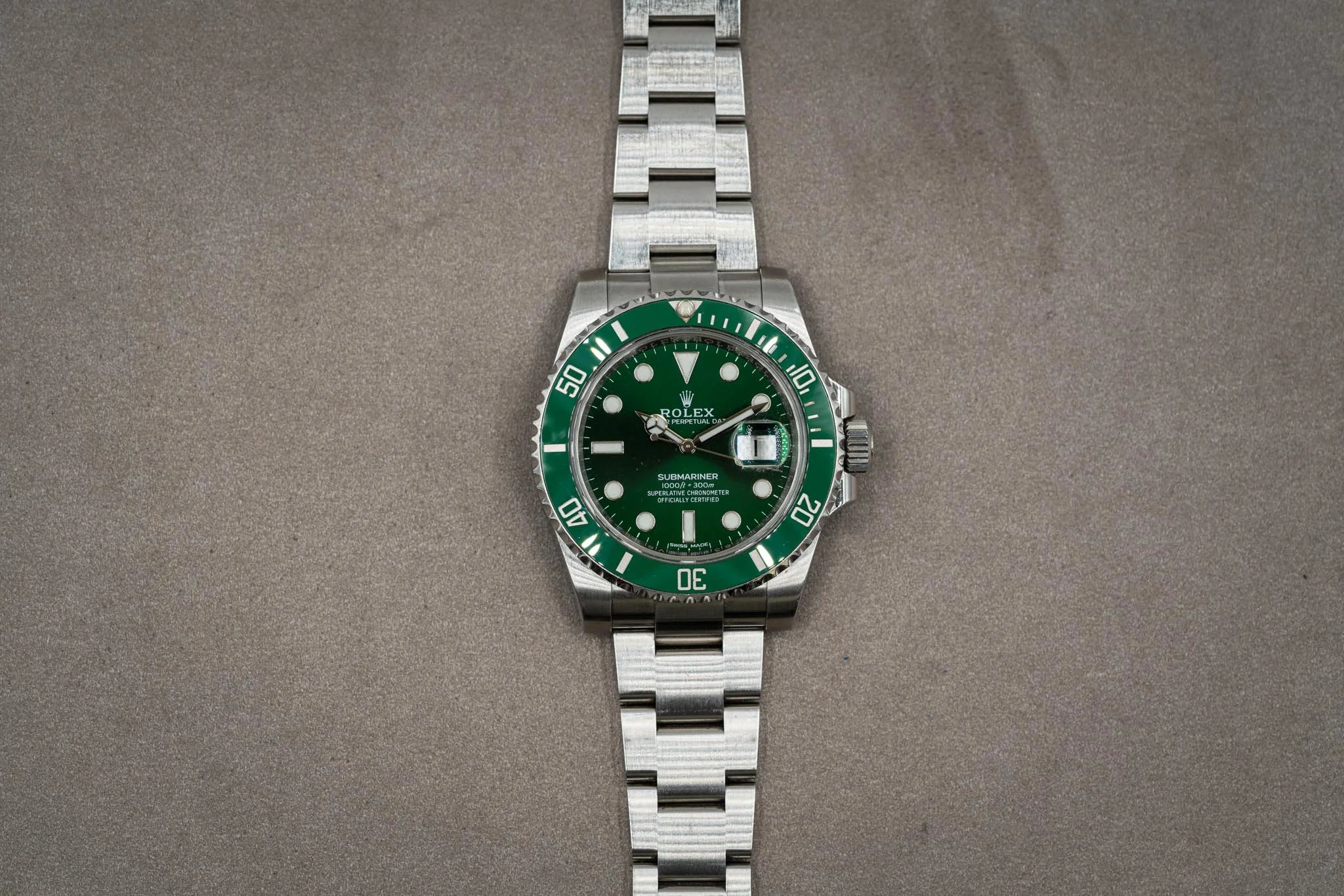 ROLEX SUBMARINER HULK 116610LV - Carr Watches