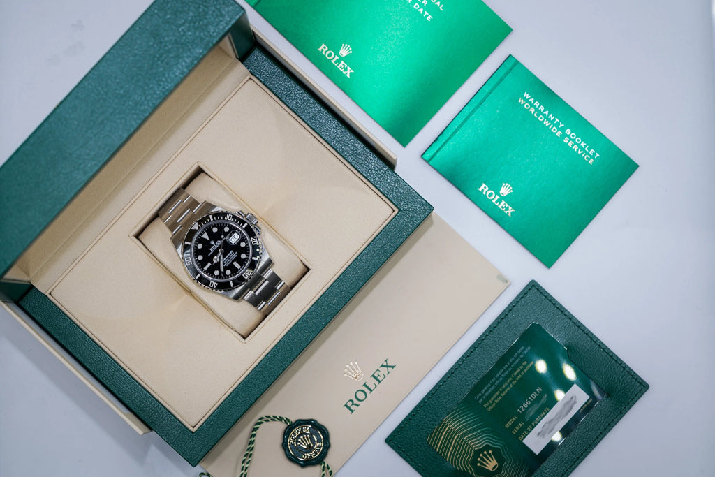 Rolex Submariner 126610LN - Watches