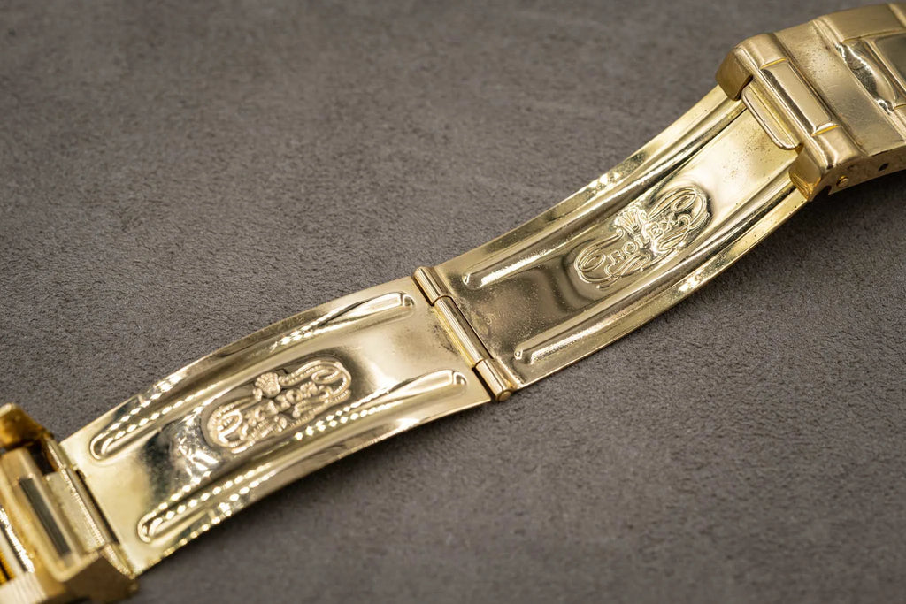 Rolex Yachtmaster 16628 Tahitian Mother of Pearl Dial -